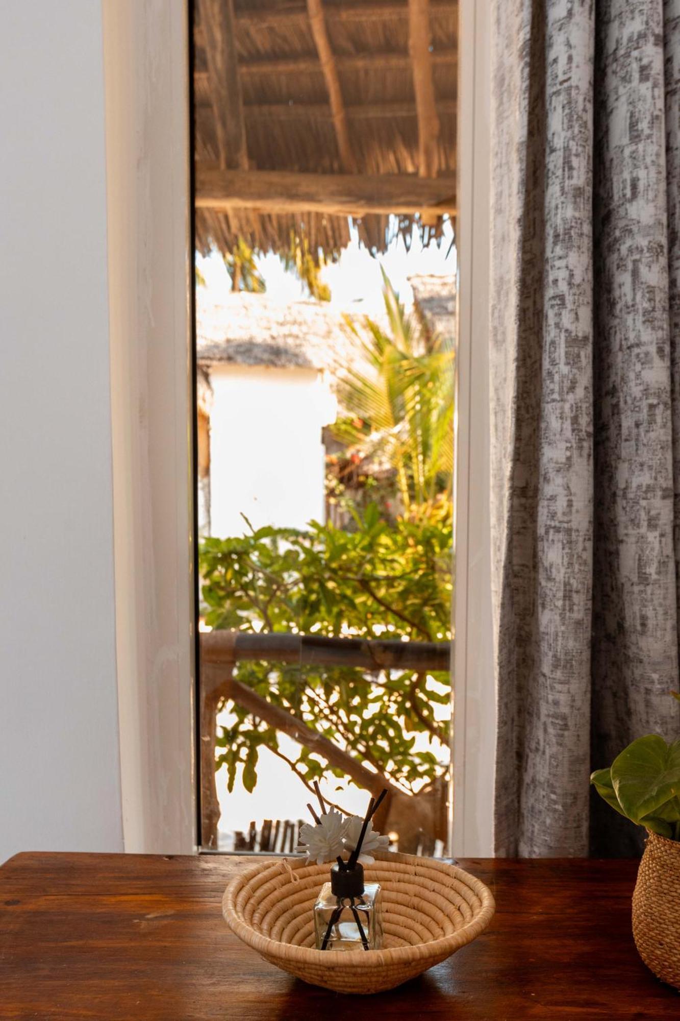 Maisha Matamu Beach Hotel Paje Exteriör bild