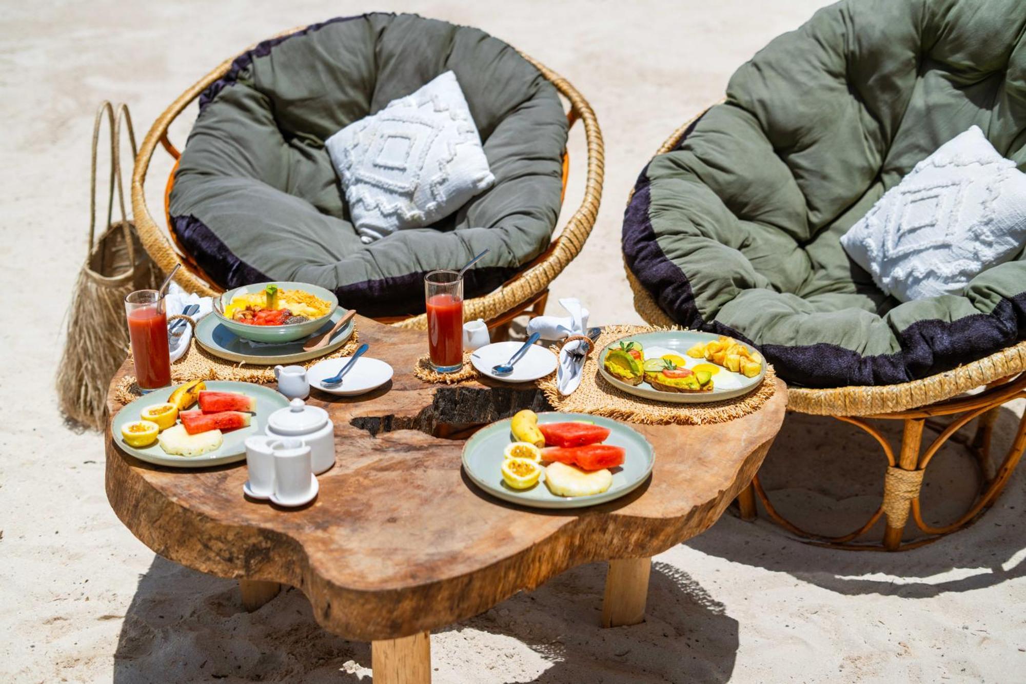 Maisha Matamu Beach Hotel Paje Exteriör bild